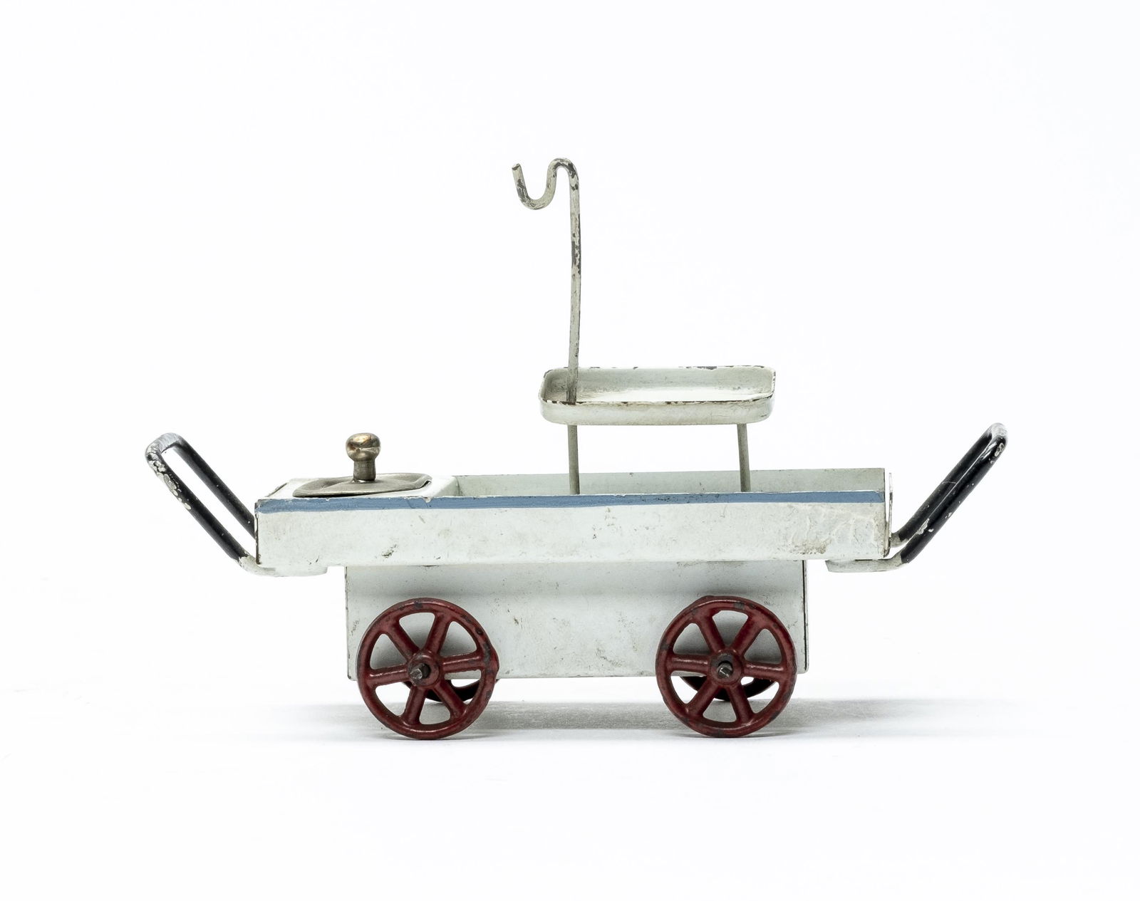 Gebruder Marklin Hot Dog Cart (1 of 4)