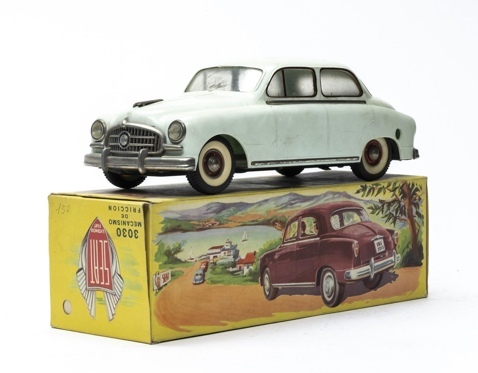 Paya Sedan with Original Box (1 of 4)