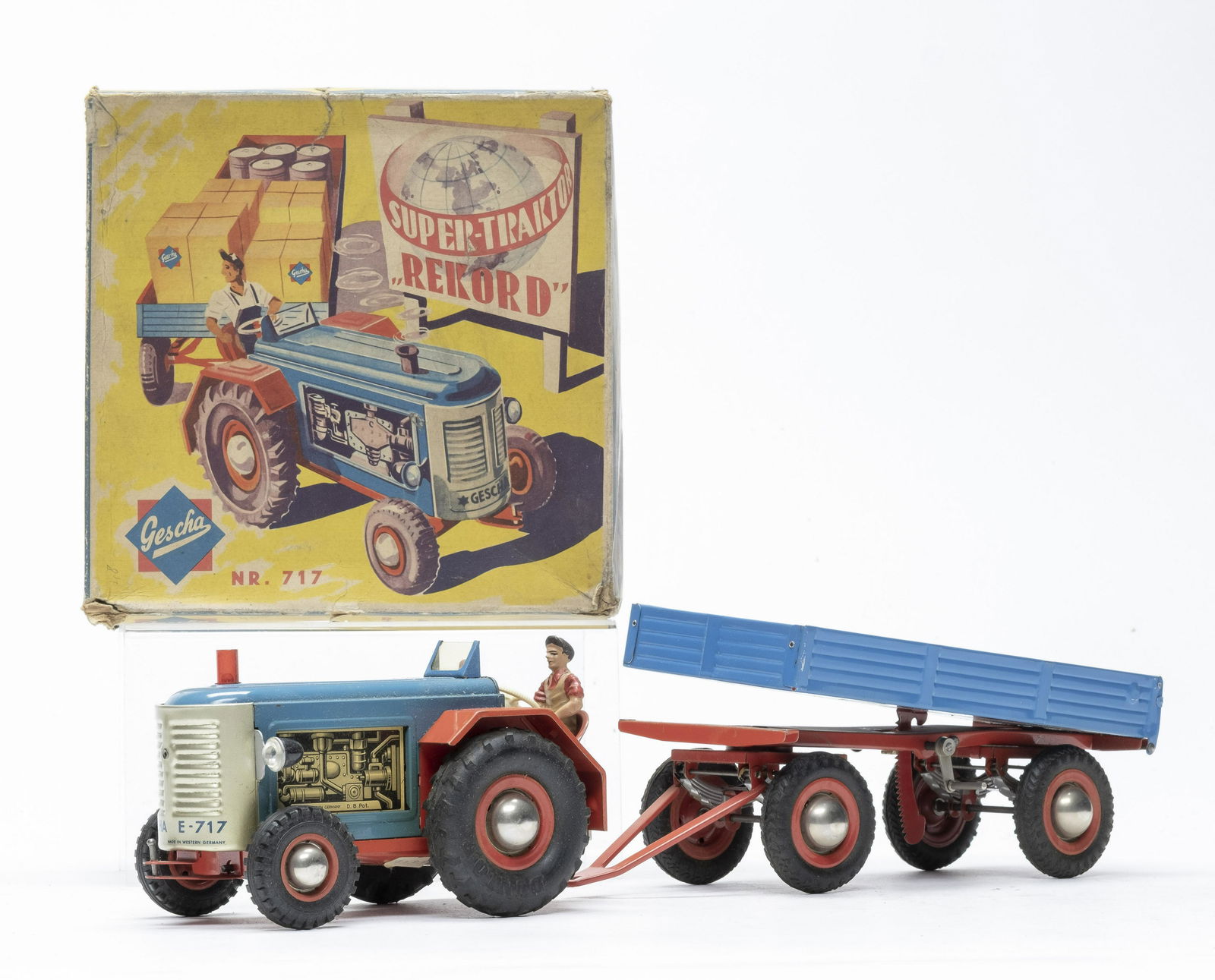 Gescha Friction Tractor with Wagon (1 of 4)