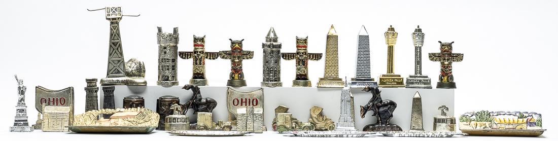 Assorted Salt & Pepper Shakers (1 of 4)