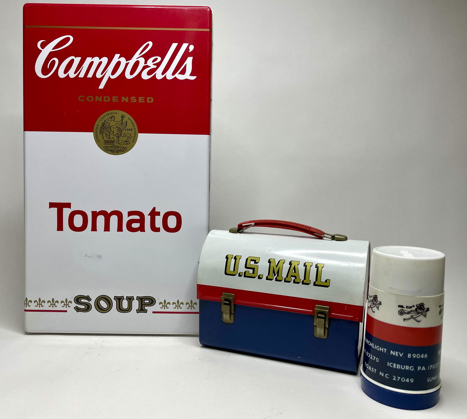 Lot US Mail Lunchbox & Campbells Tomato Soup Sign (1 of 2)