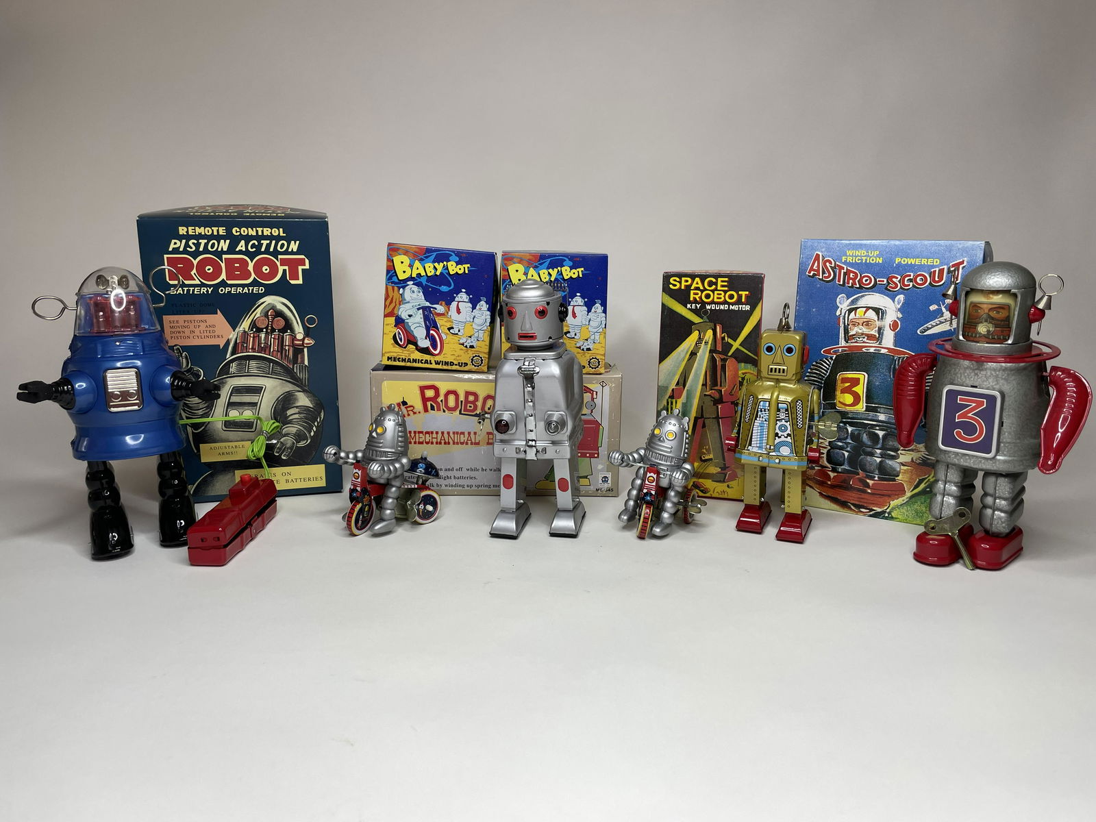 Assorted Collectable Robots (1 of 1)