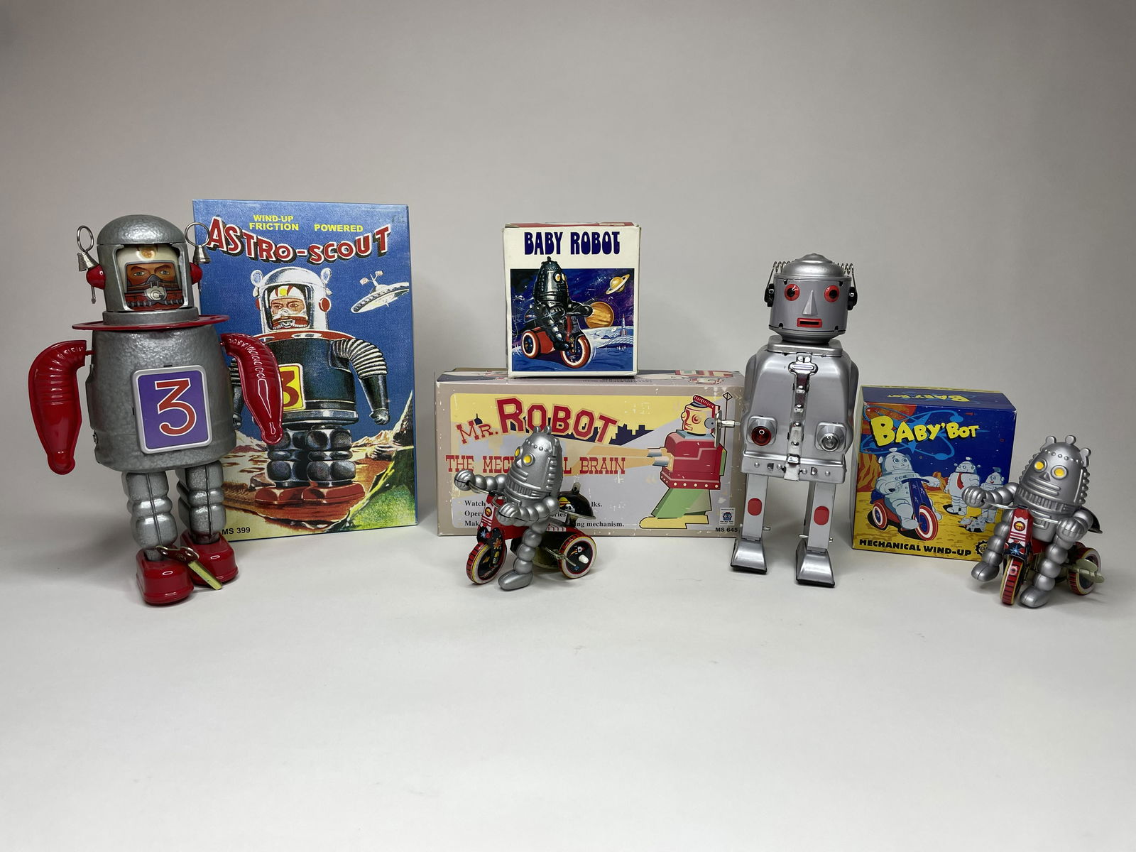 Assorted Collectable Robots (1 of 1)