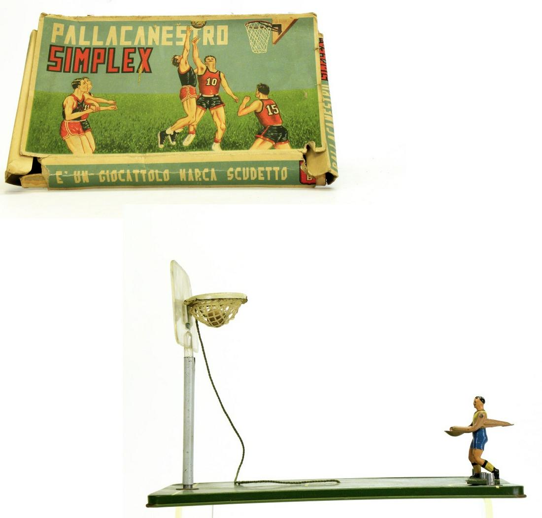 Basketball Game with Box (1 of 8)