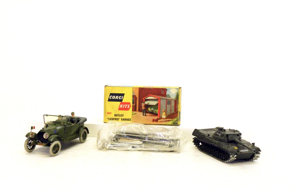 Three Toys (1 of 14)