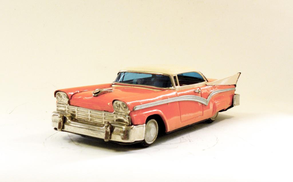 Ford "Fairlawn" Sedan Friction Toy (1 of 7)