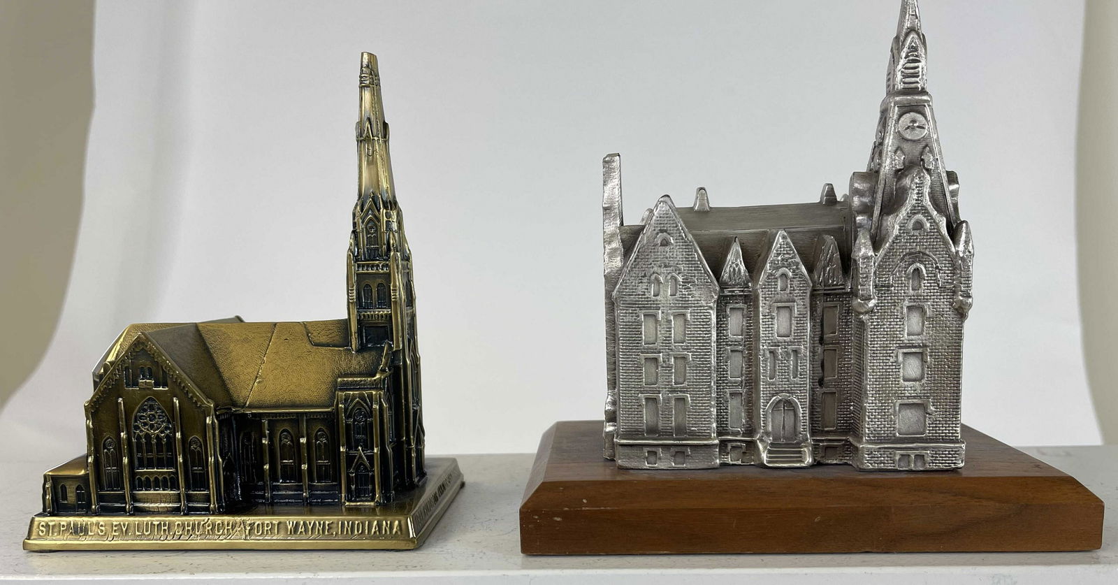 Two Souvenir Buildings (1 of 3)