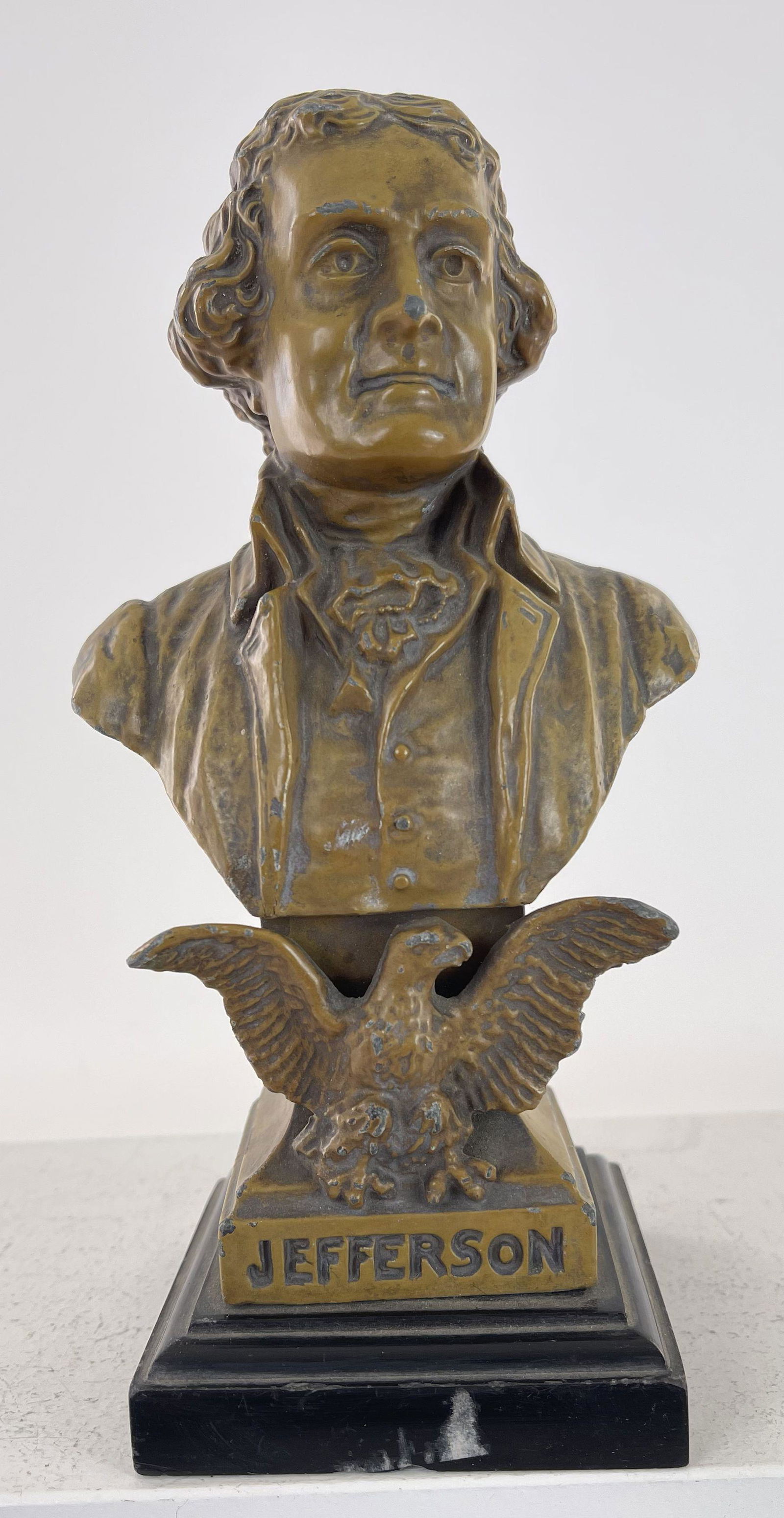 Bust of Jefferson with Spread Winged Eagle (1 of 2)