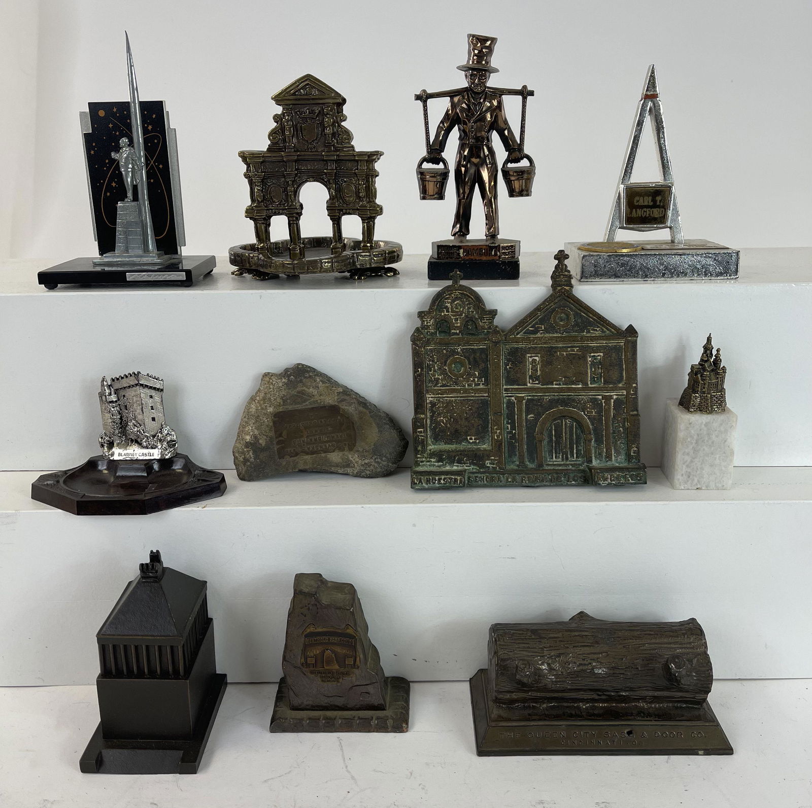 Ten Souvenirs of the World (1 of 1)