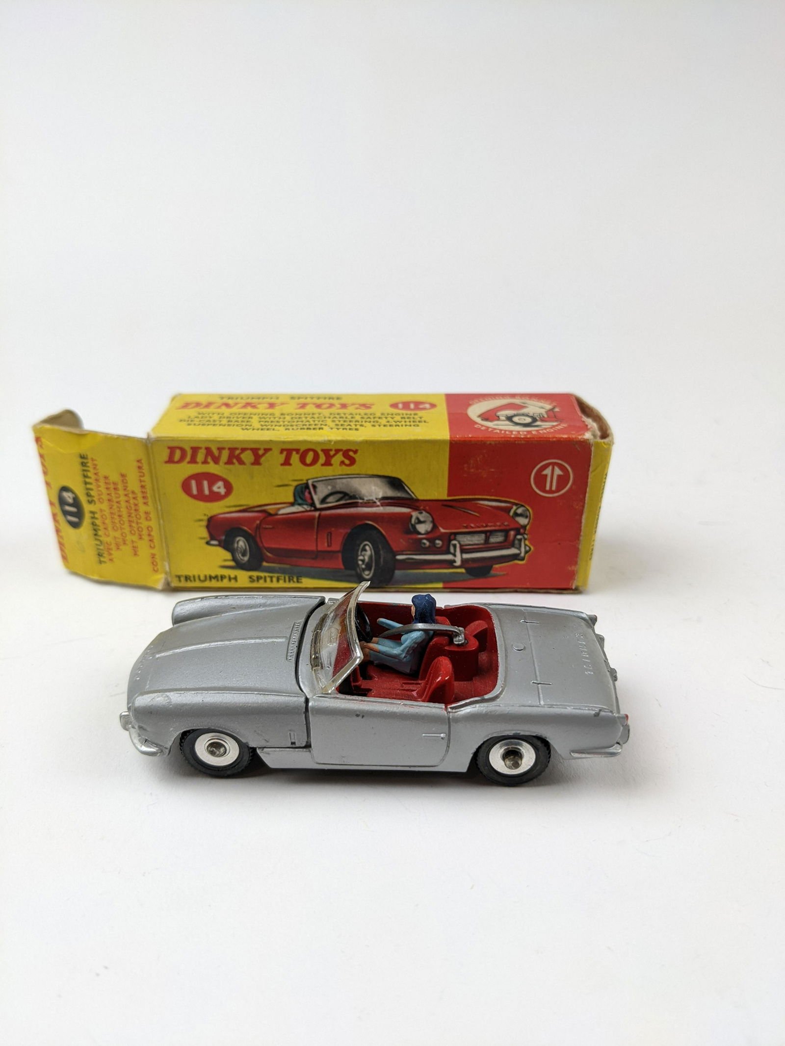 Dinky 114 Triumph Spitfire (1 of 1)