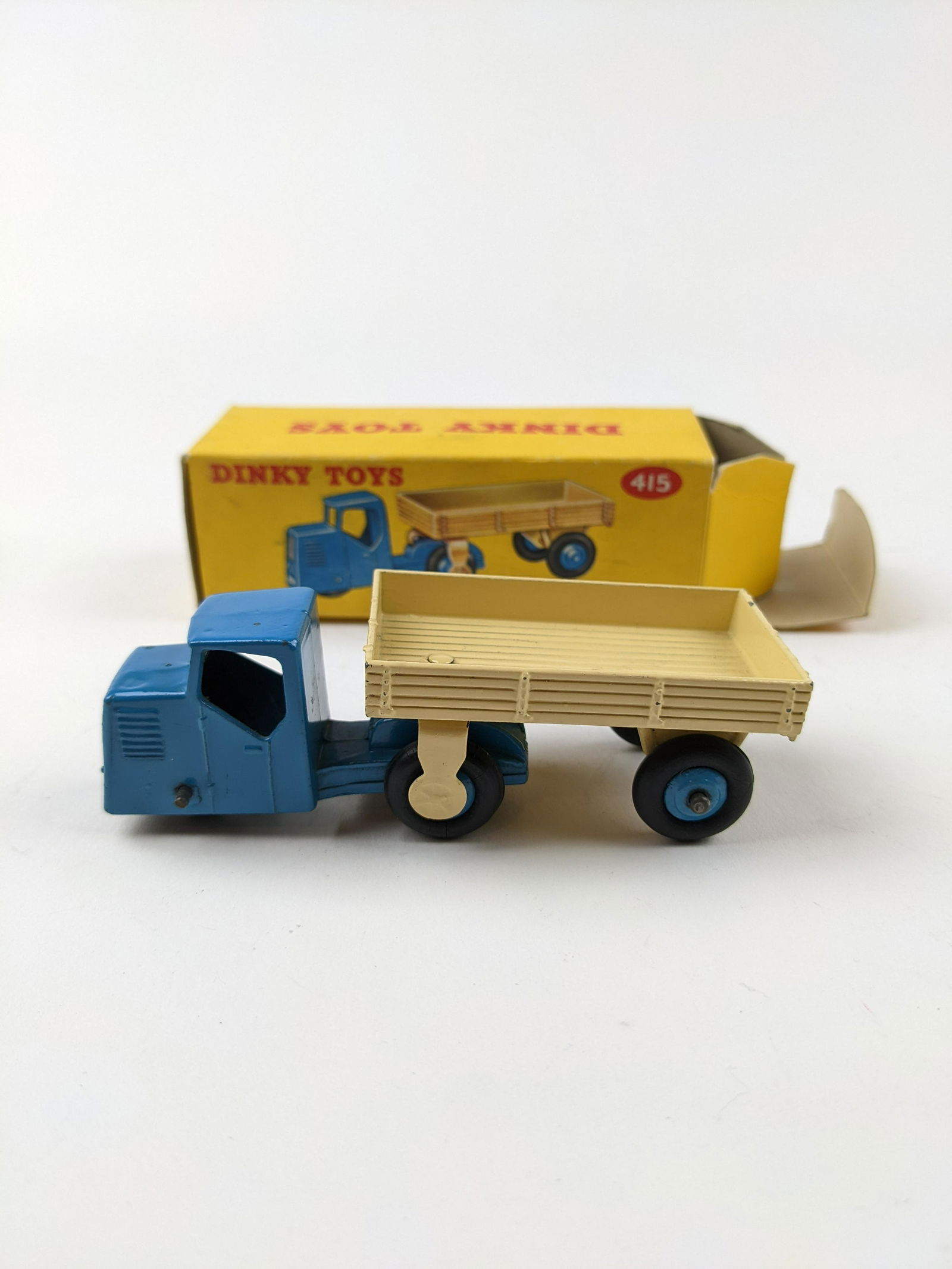 Dinky 415 Mechanical Horse Open Wagon Commercial (1 of 1)