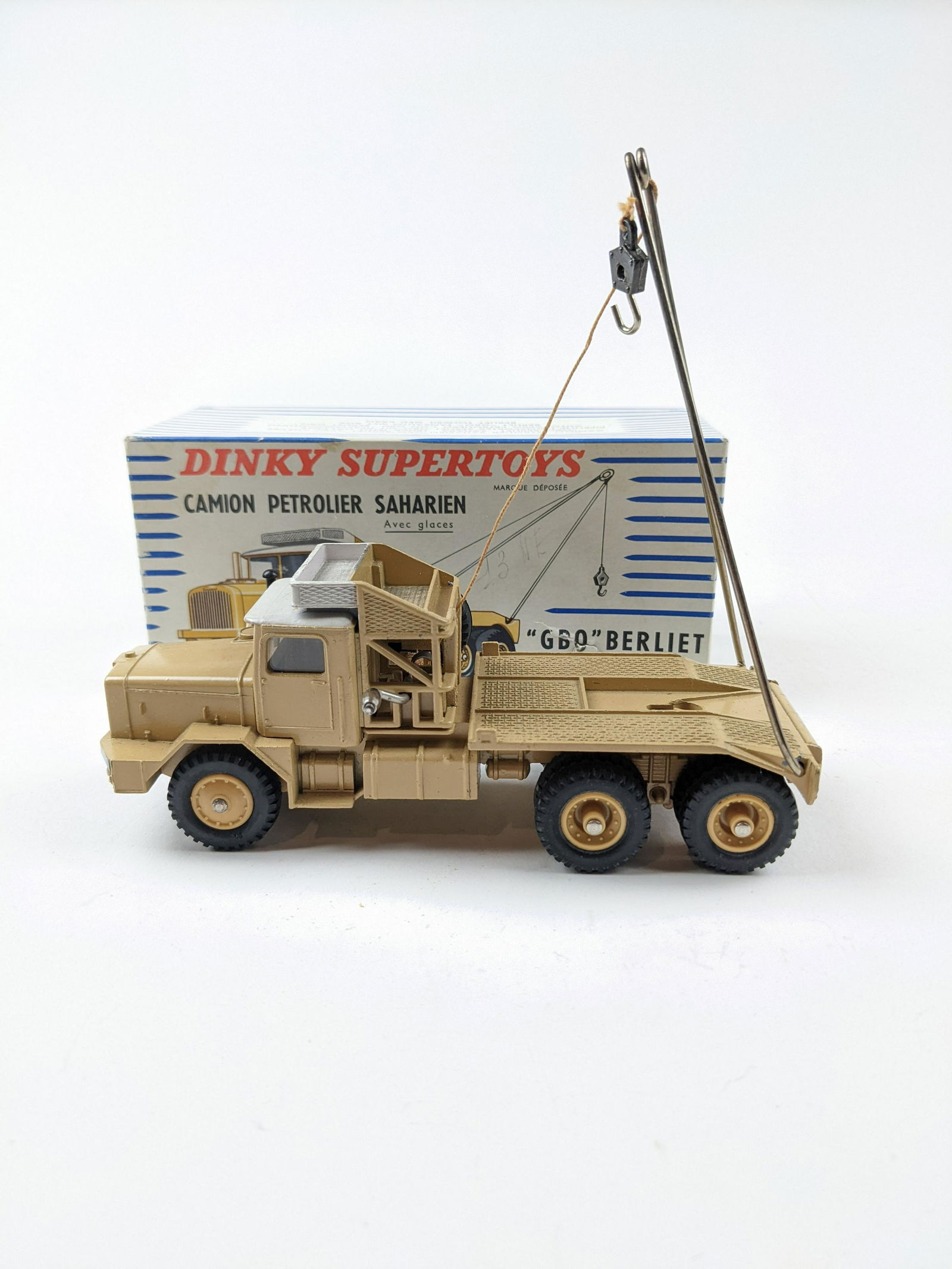 ミニカー DINKY No.888 CAMION PETROLIER SAHARIEN Dinky French 888 Camion Petrolier Saharien