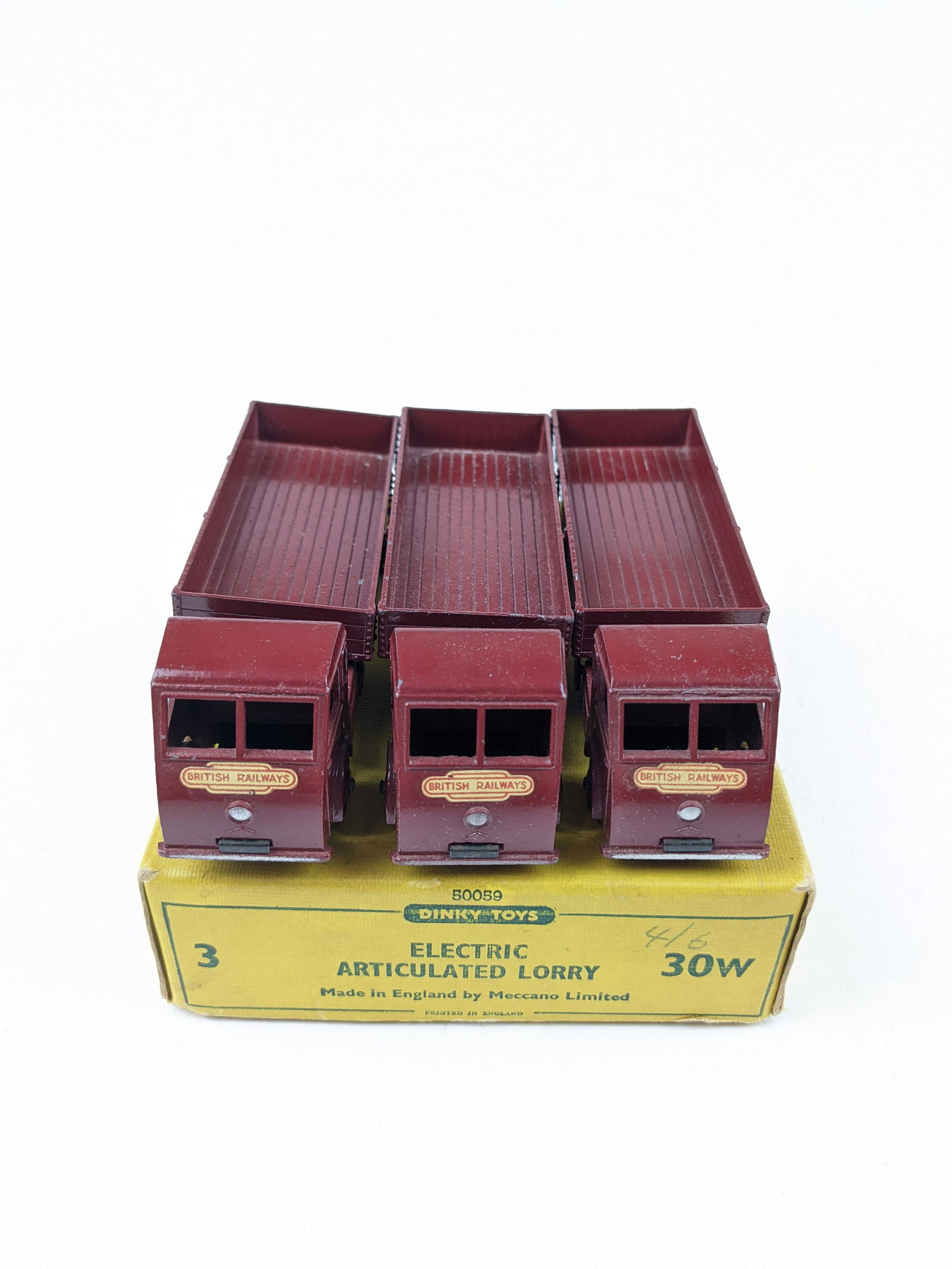 Dinky Store Stock 30W Electric Articulated Lorry (1 of 1)