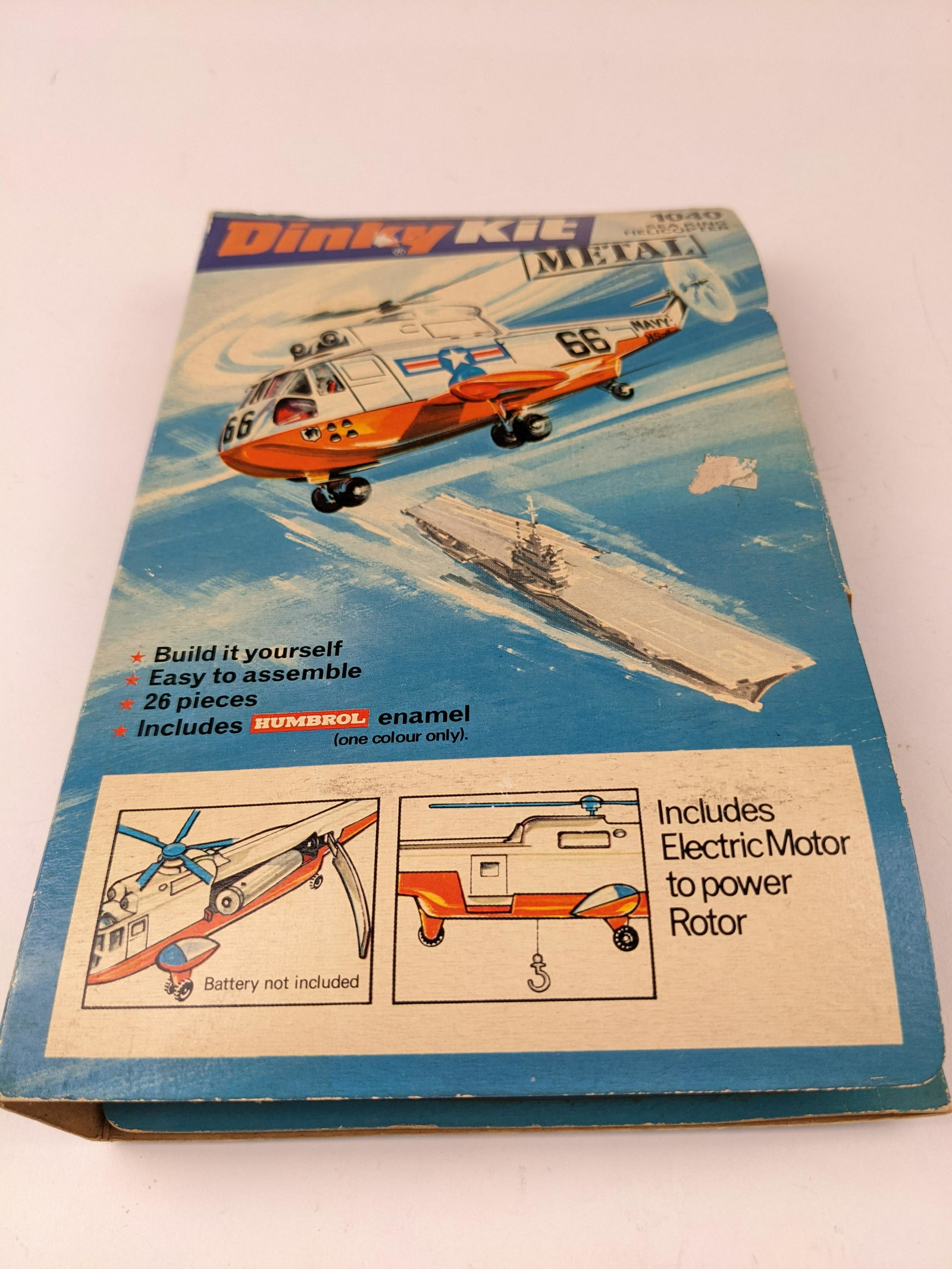 Dinky Kit 1040 Sea King Helicopter (1 of 1)