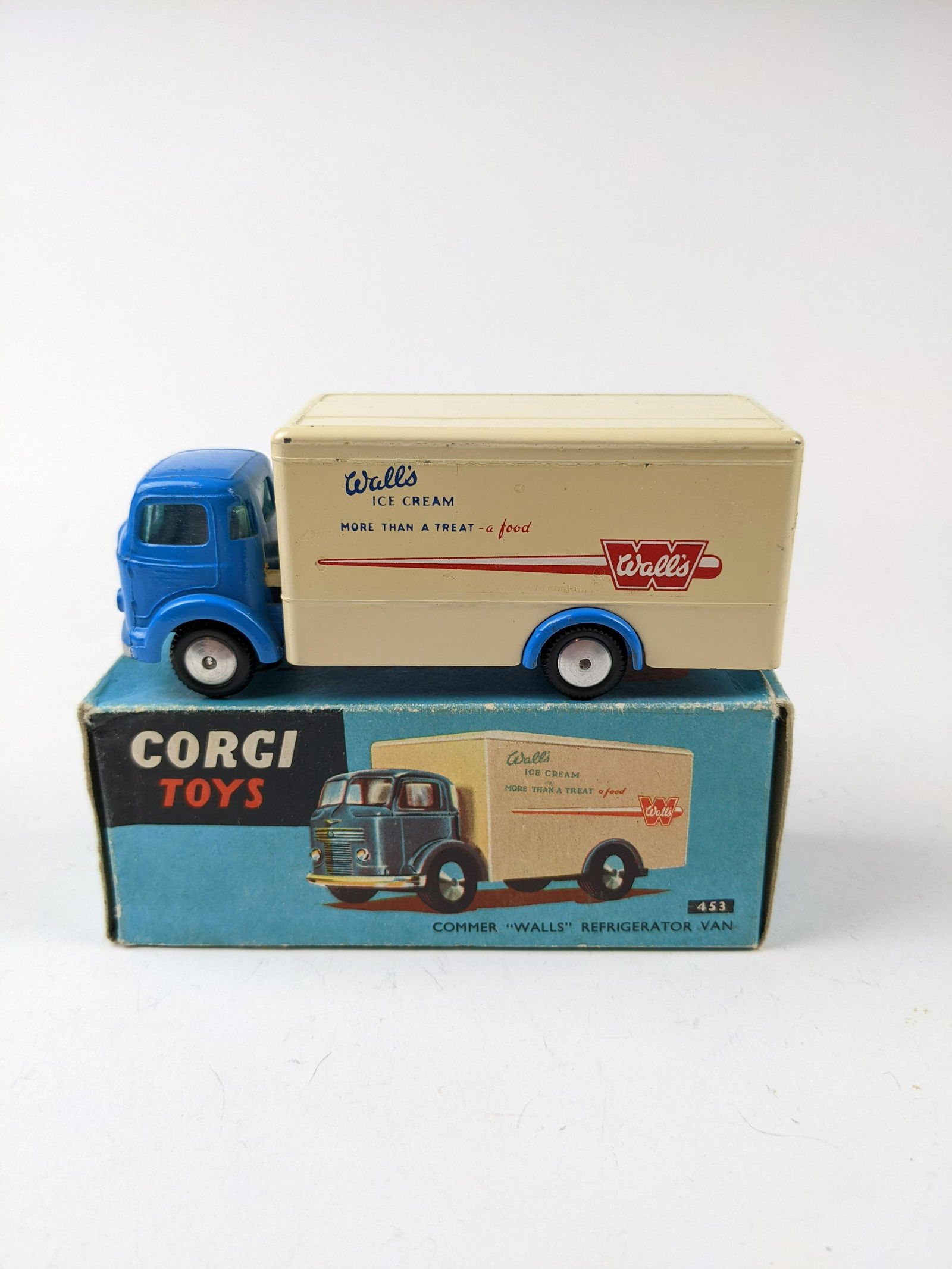 Corgi 453 Commer Refrigerator Van (1 of 1)