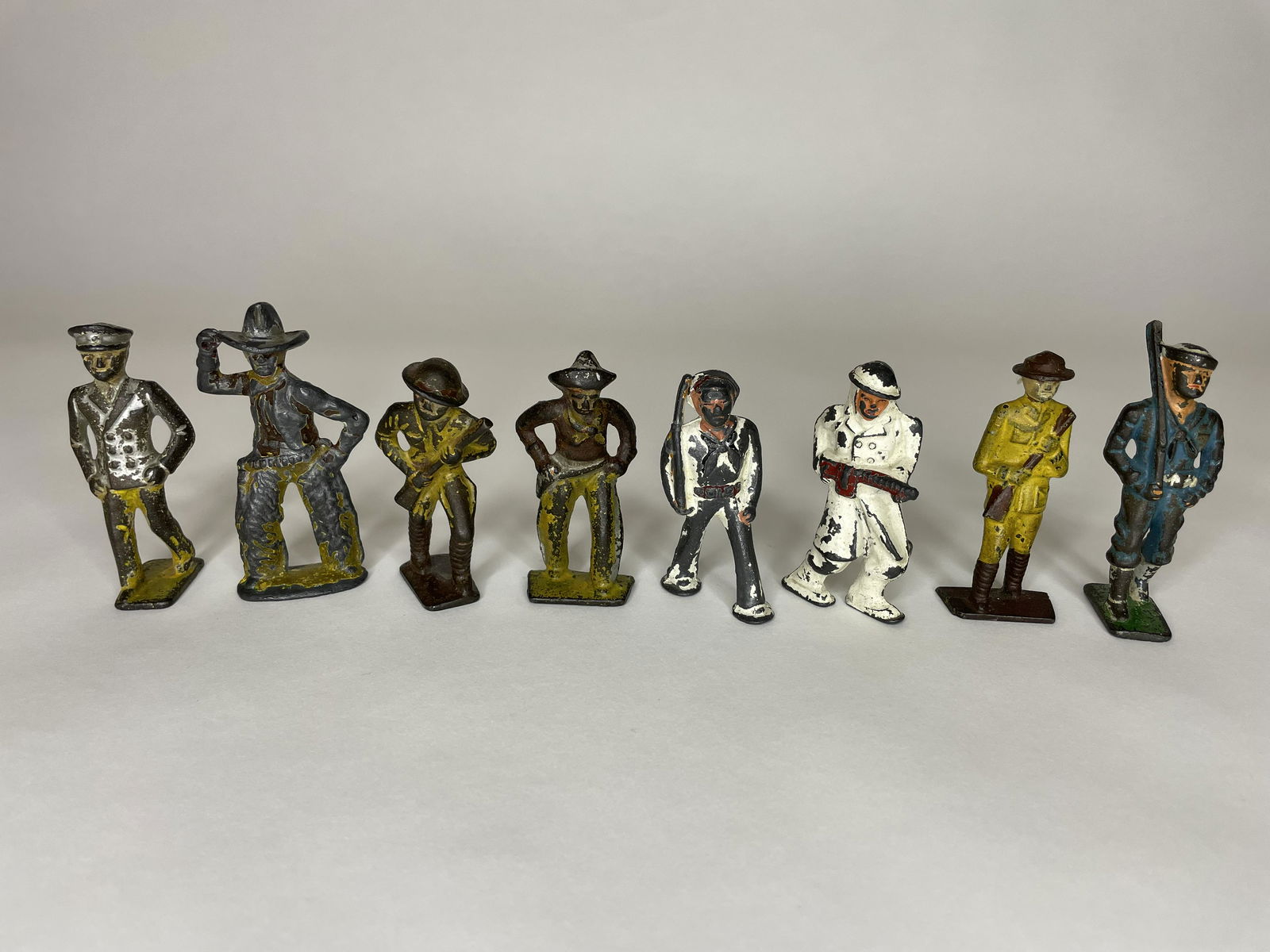 Lot of Dimestore Figures (1 of 2)