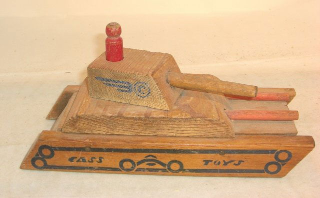 CASE WOOD WHEELED TANK (1 of 1)