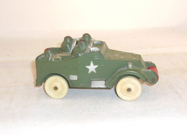 SUN RUBBER ARMY TRUCK (1 of 1)