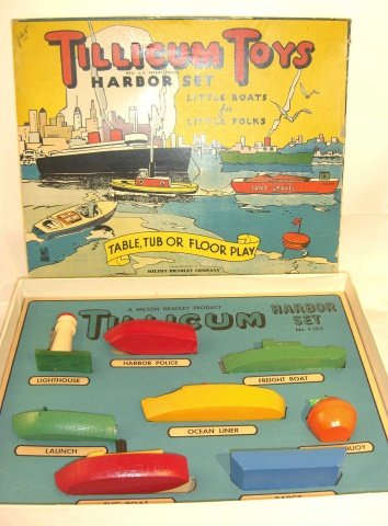 TILLICUM HARBOR SET: 8 wood pieces in 12 1/4" x 15 1/2" box; condition pieces excellent, box good