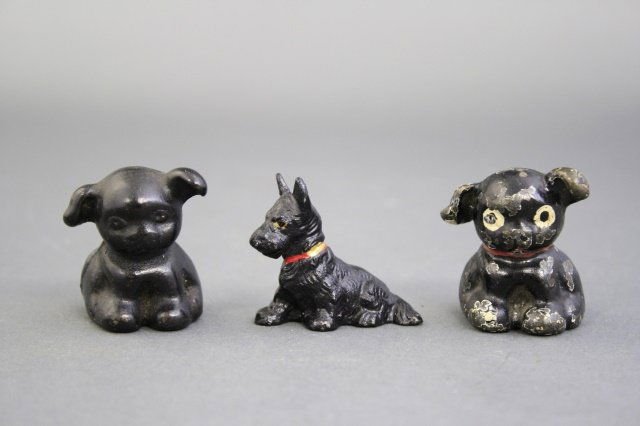 Two Puppo and Scotty Paperweights (1 of 2)