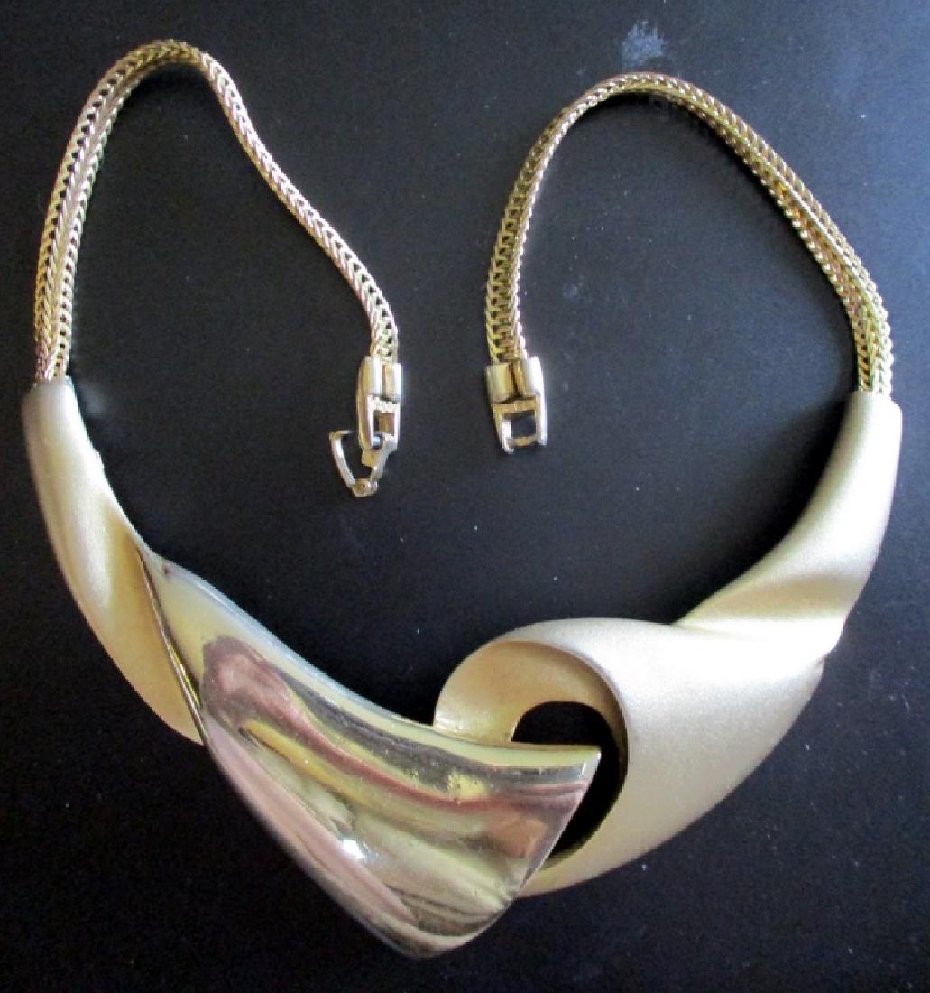 Modernist Choker: Modernist Choker Mid Century Modern Condition Report No defects noted.
