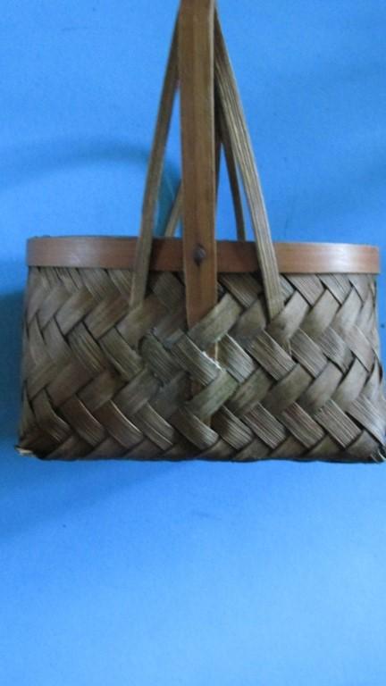 Miniature Tri Handle Basket (1 of 3)