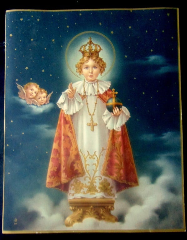 Christ Child with Angels: Christ Child with Angels Print Type: Chromolithograph Highlighted w/Gold Date: Circa 1940's Dimensions: 10 x 8" Condition Report: Very good Subject References: Re