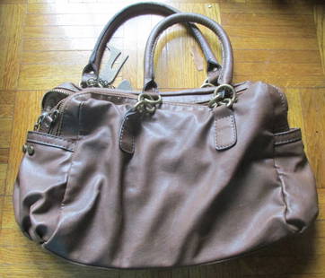 Vintage Nine West Leather Handbag: Vintage Nine West Leather Handbag  Forest Brown Maker: Nine West Date/Period: 20th Century Material: Leather Type: Handbag - Purse Condition Report Very Good<