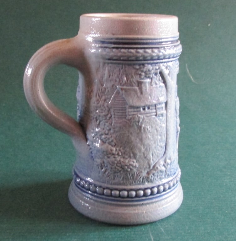 1/2 Liter German Gnome Stoneware Mug (1 of 3)