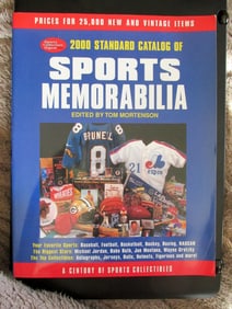 2000 Catalog of Sports Memorablia