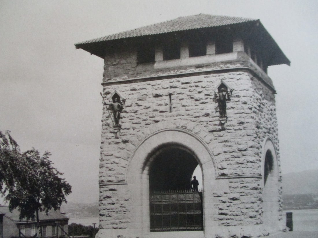 Tower of Victory - Washington Headquarters: The Tower of Victory Washington Headquarters, Newburgh, New York Extremely Rare Photographer: W. H. Parish Dated: 1893 Medium: Photomechanical<