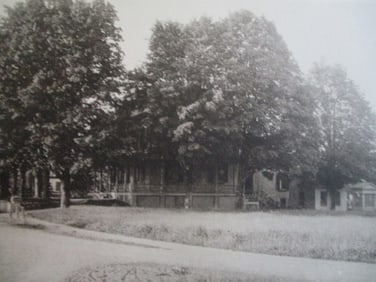 Home of Mrs. S. A. F. Servin Warwick New York