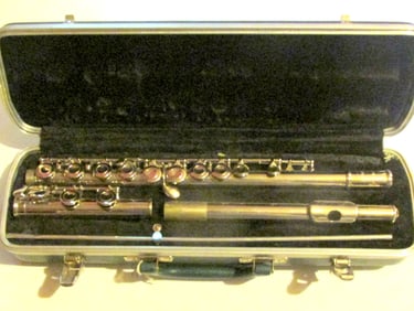 Bundy Selmar Cased Flute