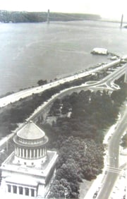 Grant's Tomb Along The Hudson