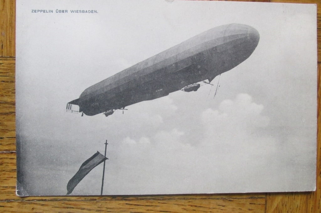 Zeppelin Uber Wiesbaden Postcard (1 of 2)