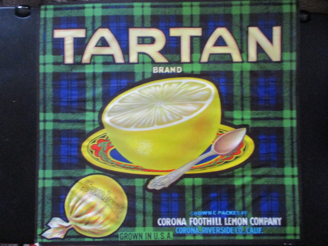 Tartan Grapefruit - California Advertising: Tartan Brand California Grapefruit A California Grapefruit Fruit Box side label. Wonderful bright colors. Rare Print Type: Chromolithograph Date: Ci
