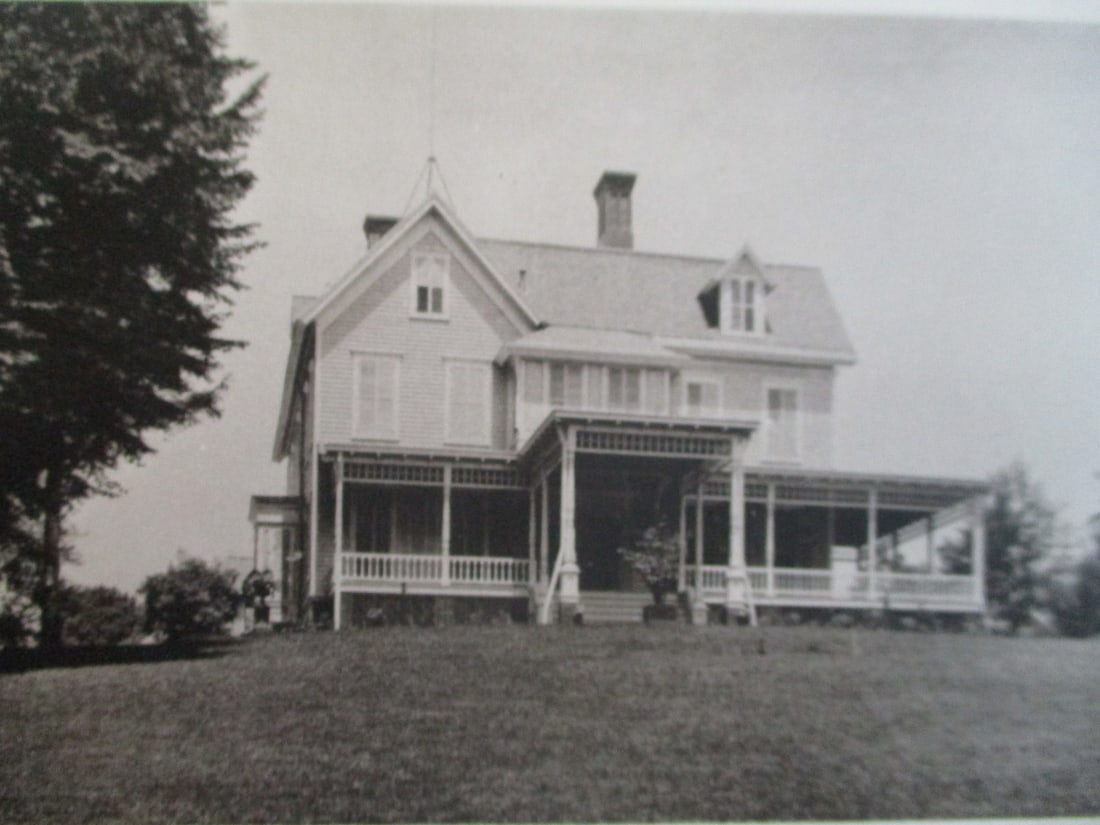 Van Steinburgh Residence - Goshen New York: Van Steinburgh Residence - Goshen New York Extremely Rare Photographer: W. H. Parish Dated: 1893 Medium: Photomechanical Dimensions: 7 x