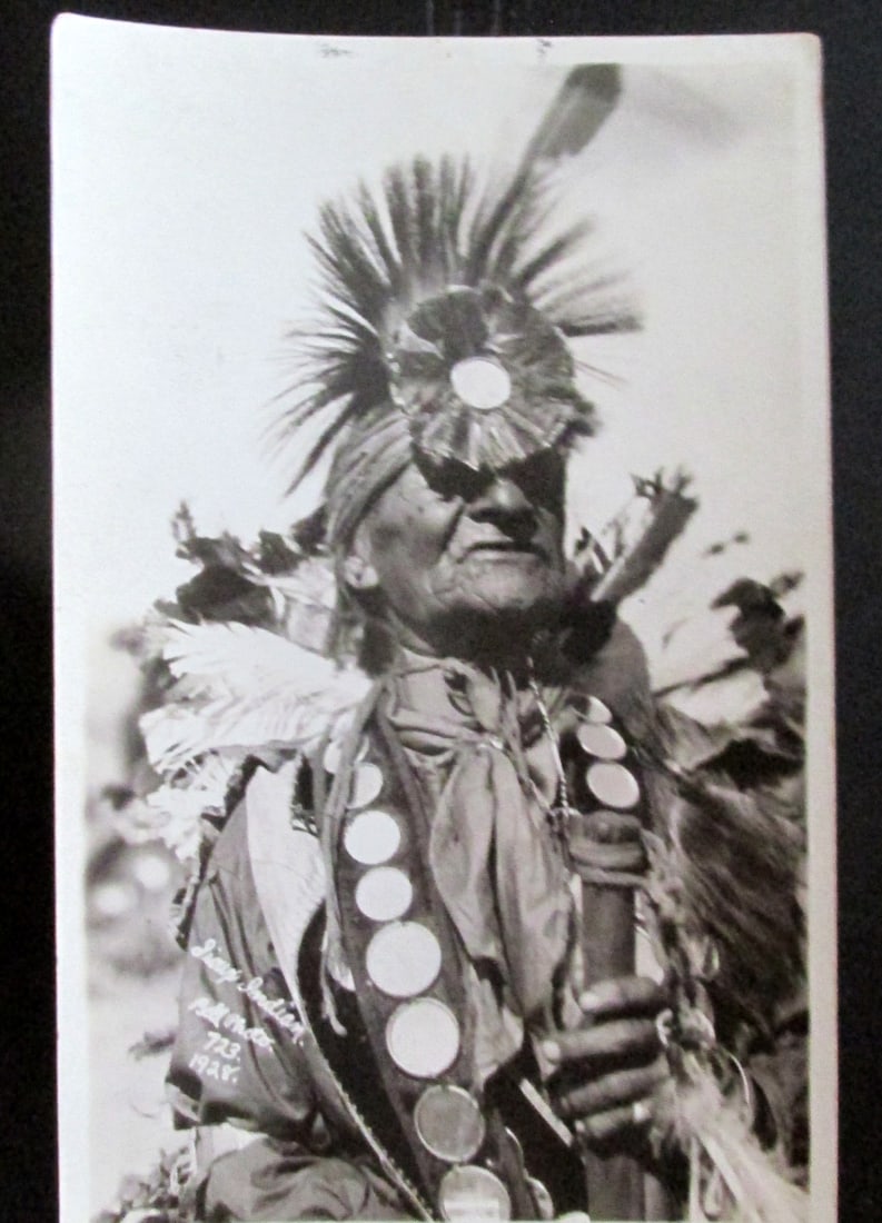 Sioux Indian, Black Hills, South Dakota: Sioux Indian, Black Hills, South Dakota Scarce Dated: Circa 1930 Type/Theme: Native American Indians Condition Report Real Photo - RPPC Very Good Subject R