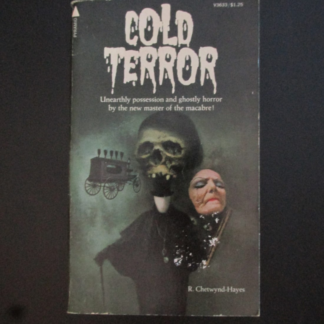 Cold Terror: Cold Terror Unearthly possession and ghostly horror. The Door; Neighbours; Never Take Drinks from a Strange Woman; Great Grandad Walks Again; Who is Mr Smith; Birds of a Feather; Ninth Removal; The