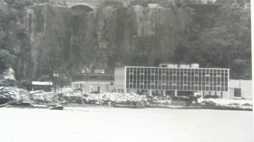 Palisades North of The George Washington Bridge: Palisades North of The George Washington Bridge. Plate 18 Photographer: Wendy Holmes Dated: 1970's Subject: Hudson River Valley Medium: H