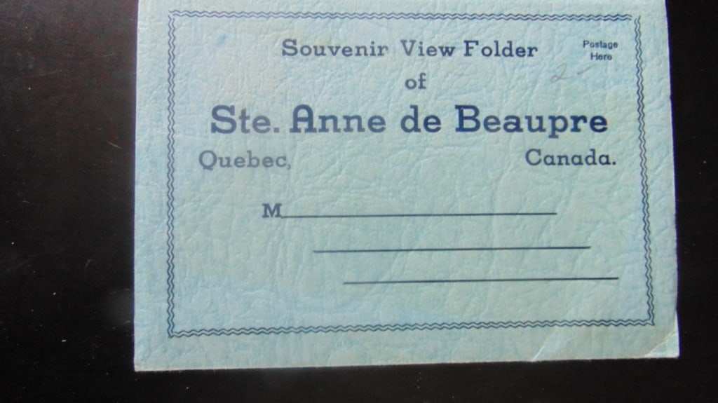 Souvenir View Folder Ste, Anne de Beaupre Quebec (1 of 2)