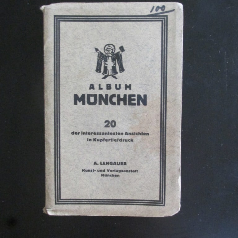 Munchen - Gertrude Smith Collection: Munchen From the Gertrude Smith Collection of Postal Views - Rare Dated: Circa 1920's Binding: Stiff Paper Covers Subject: Germany Notes & Li