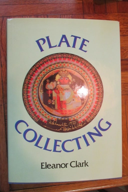 Antique Plate Collecting: Plate Collecting Author: Eleanor Clark Dated: 1976 Pages: 243 Publisher: Citadel Edition: 1st Size: 8vo Binding: Hardcover Type: Antiques Subject: Porcelain Plates Collecting Condition Report: Very