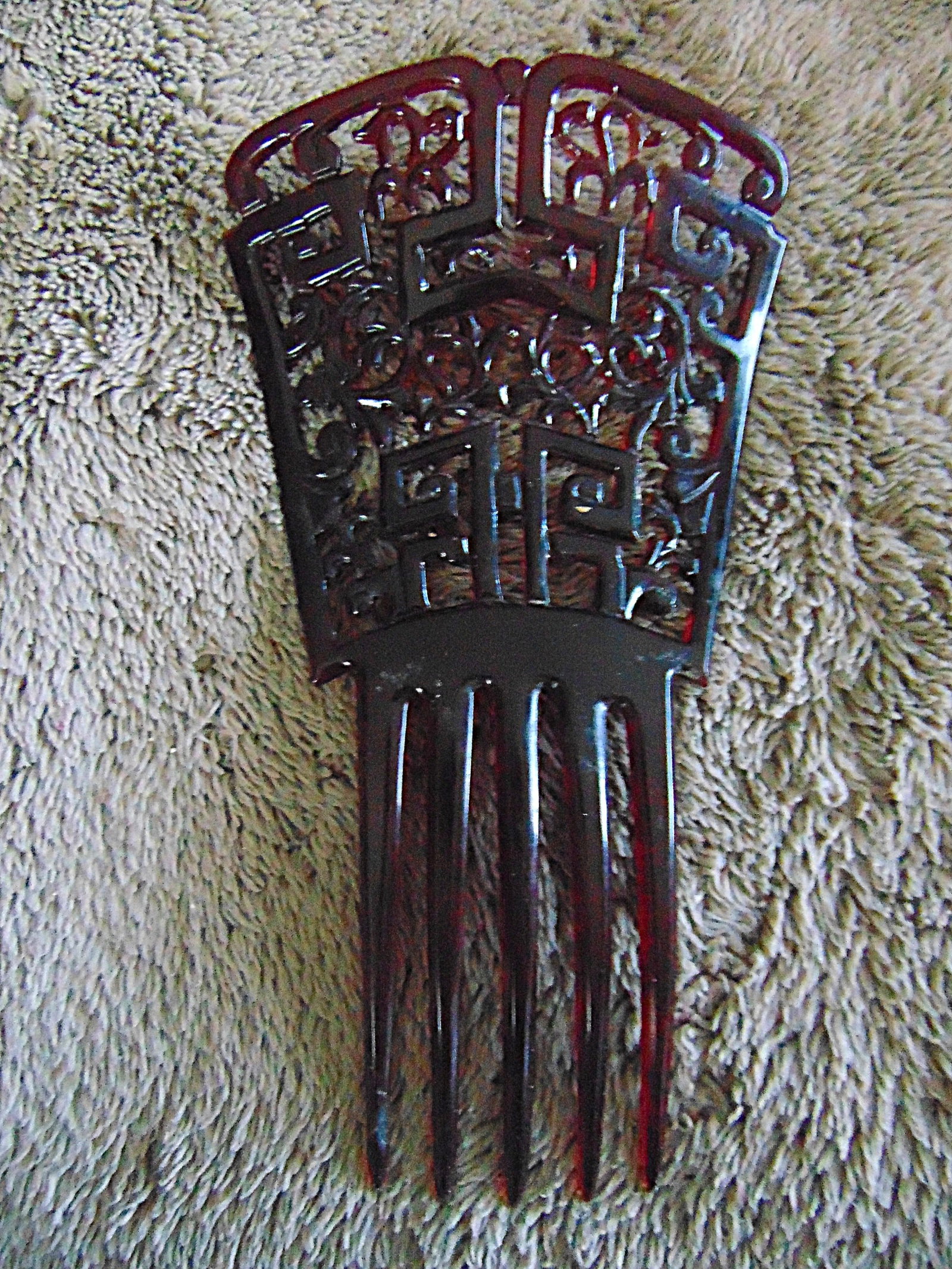Victorian Ladies Hair Comb (1 of 2)