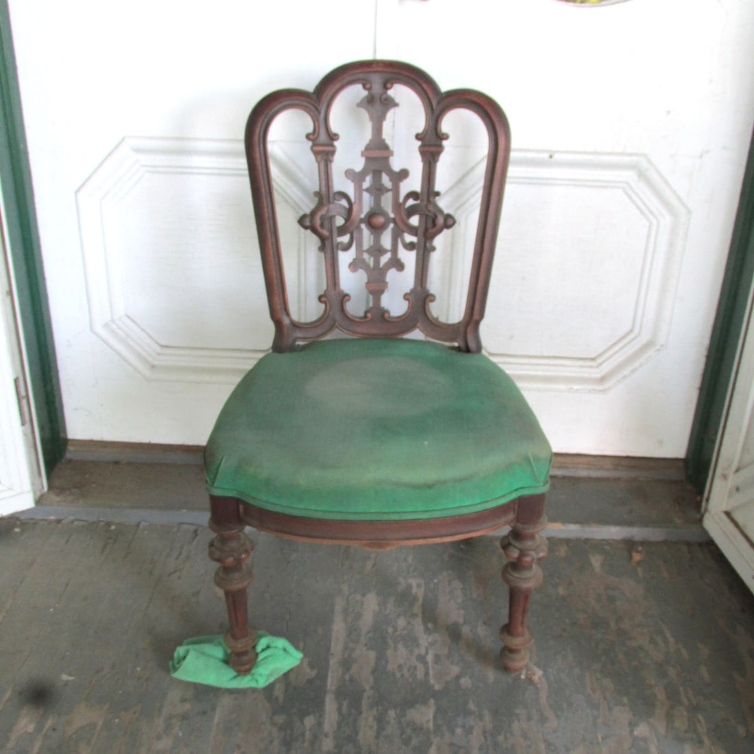 Classical Revival Victorian Side Chair (1 of 2)