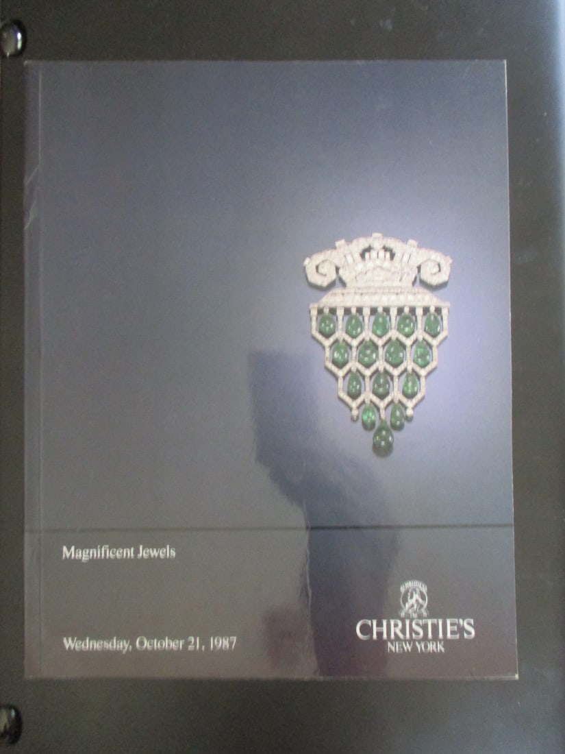 Christie's Magnificent Jewels Catalog: Christie's Magnificent Jewelss Catalog Illustrations: Color & B/W Plates Dated: October 21, 1987 Publisher: Christie's Auction Edition: 1st