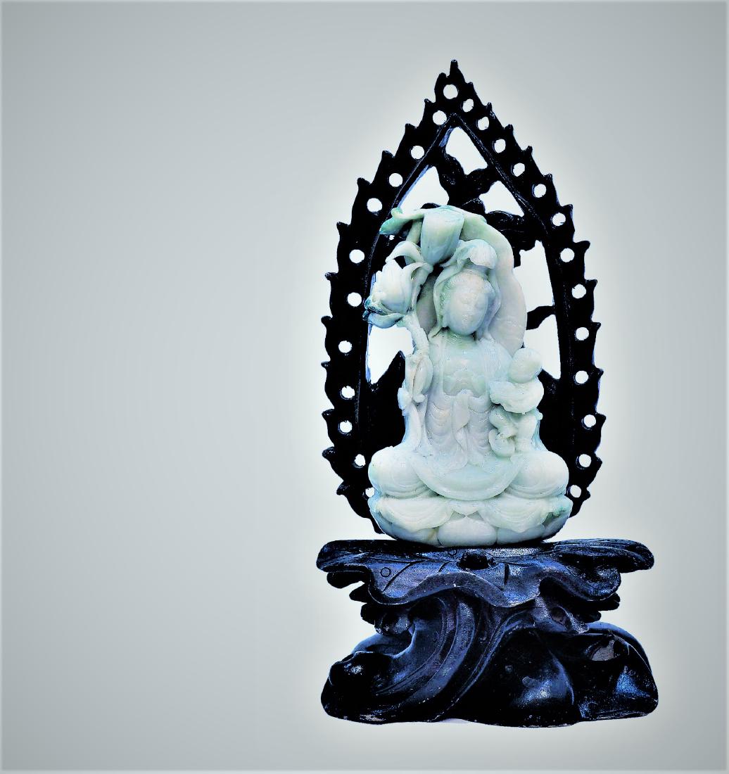 Jade Effigy Statue (1 of 4)