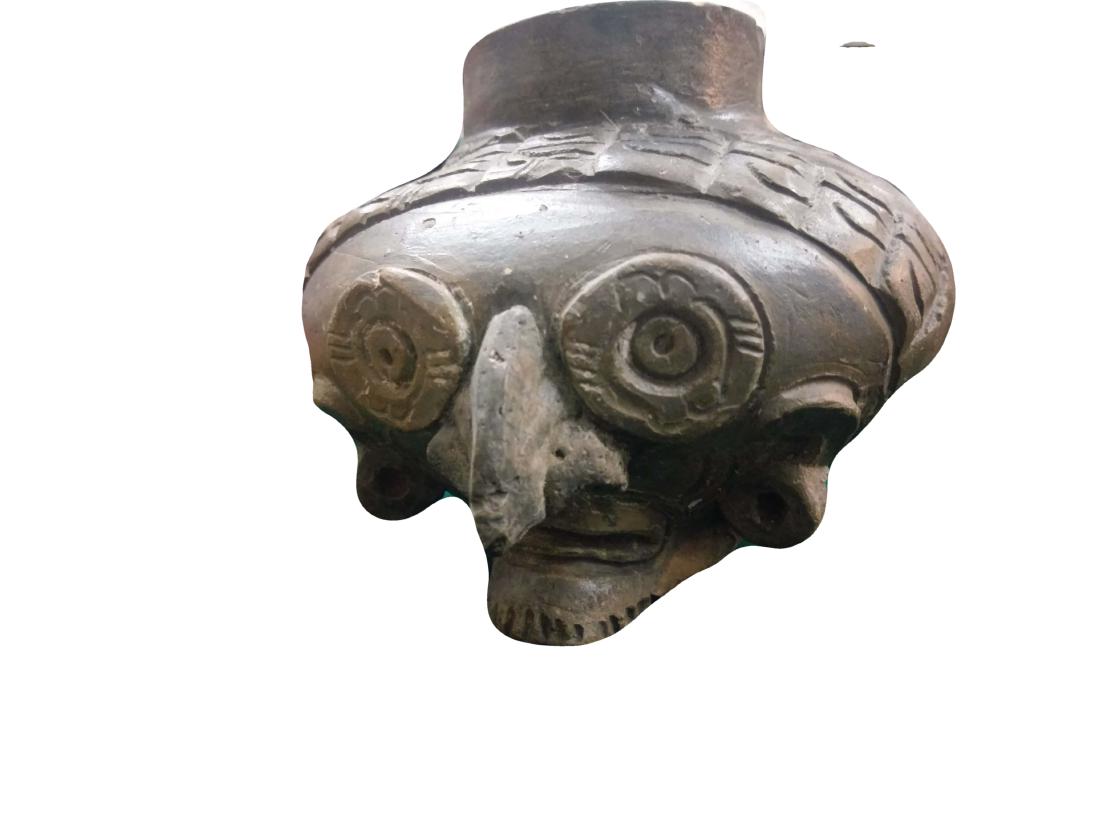 Pre-Columbian Face Jar (1 of 3)