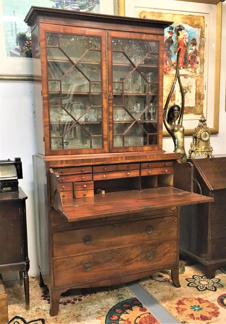 English C 1800 Faded Mahogany Hepplewhite Secretary