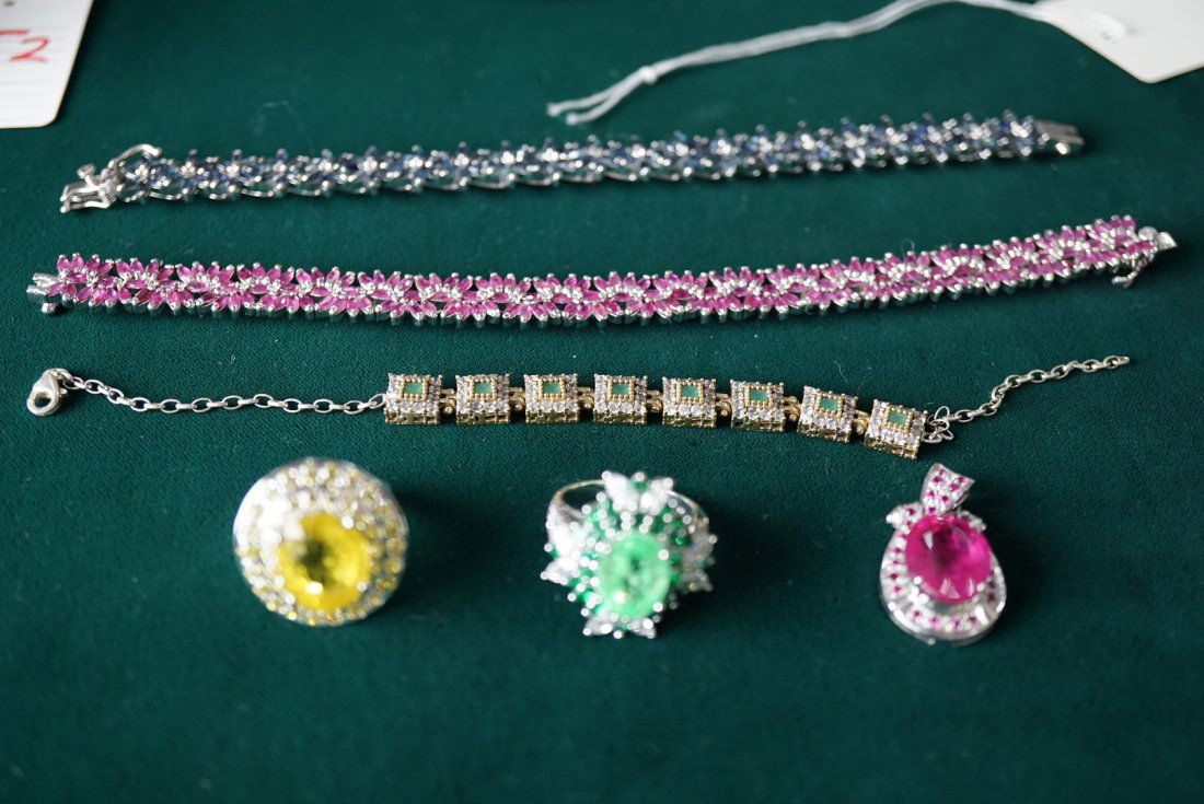 Safe Deposit Box of Precious stone and 925 Jewlery (1 of 4)